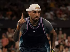 Em três tiebreaks, Kyrgios perde duelo de saques com Perricard na volta