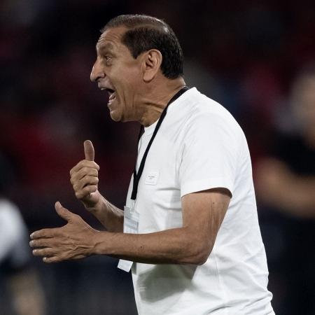 Ramón Díaz não é mais o técnico do Corinthians Ramón Díaz não é mais o técnico do Corinthians