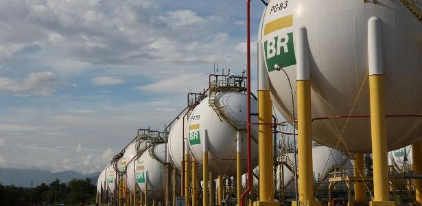 Petrobras monitora guerra para decidir sobre reajustes, diz presidente