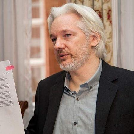 Governo de Biden recorre de negativa de extradição de Assange - 