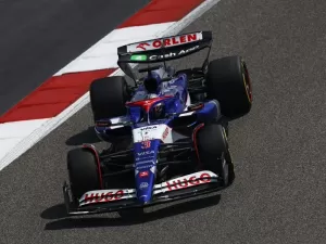F1: Ricciardo lidera o primeiro treino livre para o GP do Bahrein com Norris e Piastri no top 3; Verstappen é 6º