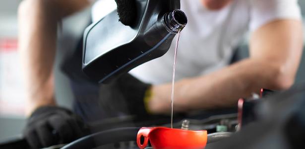 Lubrificante falso é mais comum do que você pensa; evite ameaça a seu carro
