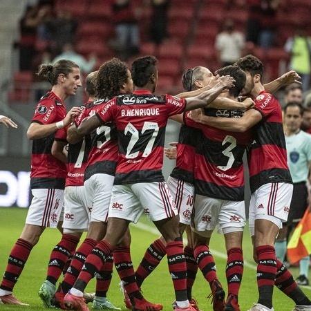 Com público em Brasília, Flamengo vence Defensa y Justicia e avança às quartas da Libertadores - GettyImages