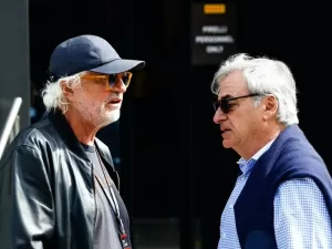 F1 - Briatore confessa: "Tentei recrutar Sainz e Newey"