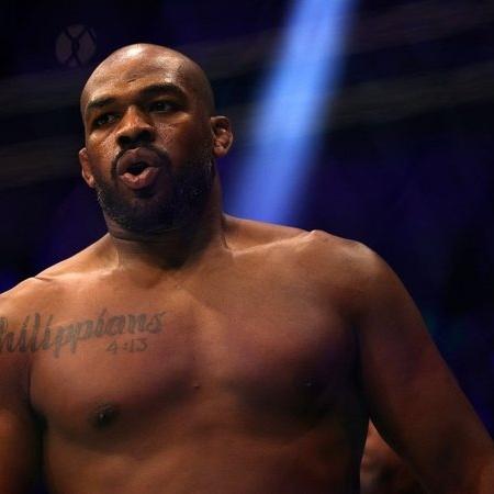 Jon Jones é o atual campeão peso-pesado do UFC