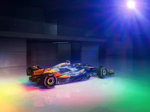 F1: McLaren volta ao cromado para pintura especial no GP dos Estados Unidos; veja fotos