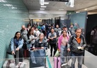 Em greve, auditores da Receita Federal fazem ação em aeroportos - Aeroporto de Manaus teve longas filas para a fiscalização de bagagens nesta terça-feira (30) Foto: Unafisco e Sindifisco/Divulgação