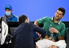 Estiramento muscular abdominal: a lesão que incomoda Djokovic - (Sem crédito)