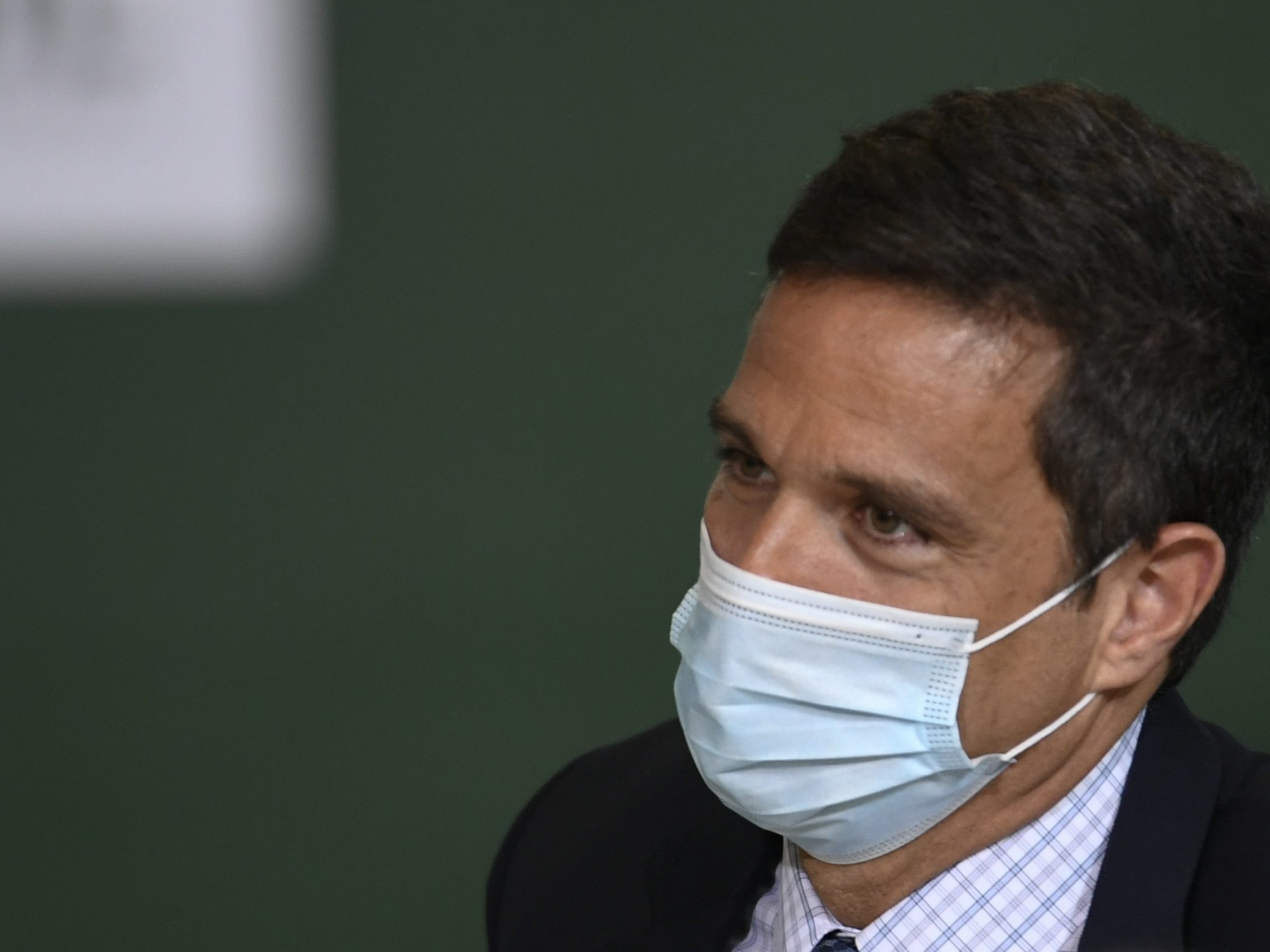 Fala do presidente do BC sobre Lula joga água no chope de Jair Bolsonaro