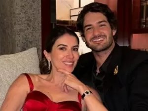 Filho de Rebeca Abravanel aparece em registro raro, e web reage: 'Igual ao Silvio'