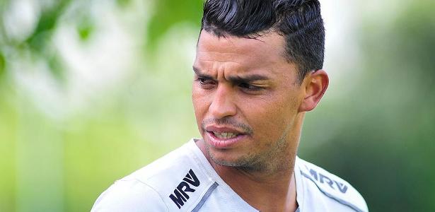 Aderllan chegou no meio do ano passado e deixou o São Paulo após 5 jogos - Maurício Rummens/Fotoarena/Estadão Conteúdo