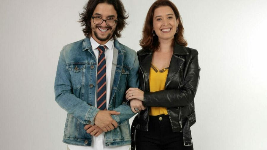 Sérgio (Guilherme Boury) e Joana (Daniela Paschoal) em Poliana Moça - Lourival Ribeiro/SBT