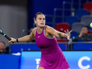 Sabalenka despacha algoz de Bia e encara Gauff nas semifinais