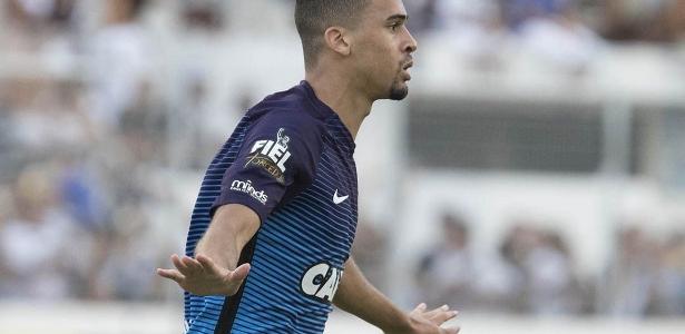 Sem Balbuena, Corinthians terá zaga de jovens no jogo contra a Chapecoense