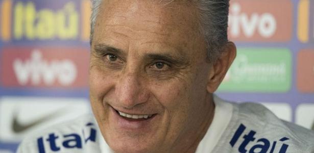 Tite foi contratado até 2016 e tem vínculo com a CBF até a Copa do Mundo de 2022 - Jim Watson/AFP