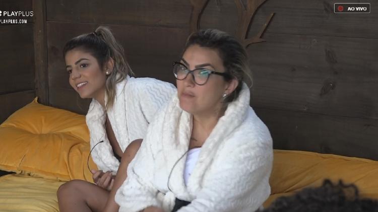 Thayse - Hariany e Thayse em A Fazenda 11 (Foto: Reprodução/PlayPlus) - Hariany e Thayse em A Fazenda 11 (Foto: Reprodução/PlayPlus)