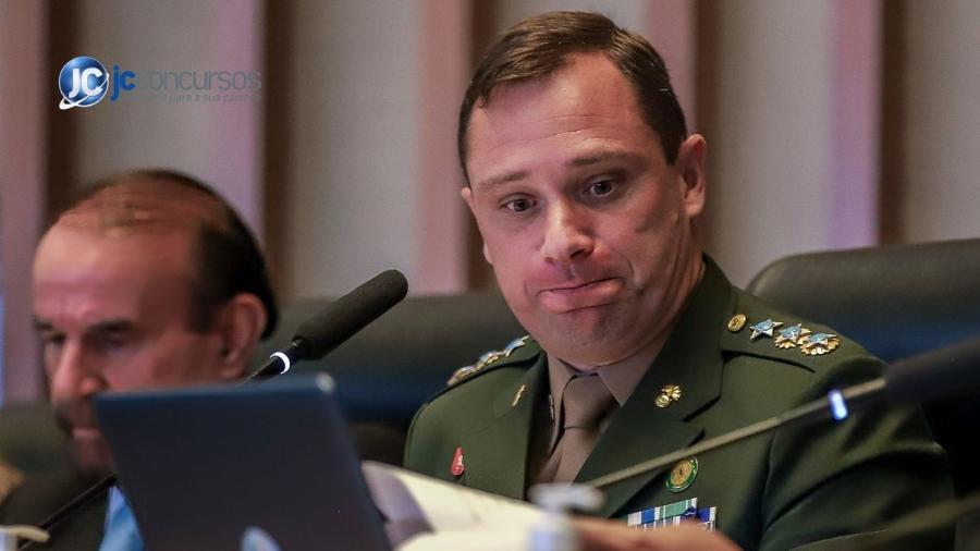 O tenente-coronel Mauro Cid em depoimento na CPI que investigou os atos golpistas de 8 de Janeiro de 2023
