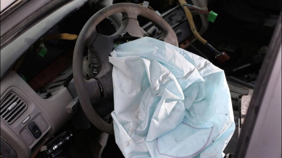 Airbags presentes em veículos de 17 montadoras têm causado tragédias no país e no mundo