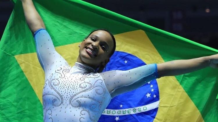 Rebeca Andrade na conquista da medalha de ouro no individual geral na Olímpiada de 2023 - Ricardo Bufolin/CBG - Ricardo Bufolin/CBG