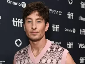 Barry Keoghan se manifesta sobre acusações da web de que é um “pai ausente” para o filho de 2 anos