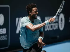 Monfils acaba com a festa de Basavareddy e encara Bergs na final