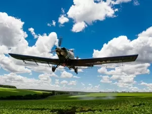 Lei garante que aviões agrícolas possam ser usados nas lavouras gaúchas