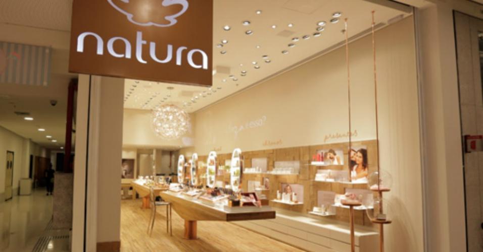 Natura é a marca de cosméticos mais forte do mundo, aponta estudo -  10/05/2021 - UOL Economia