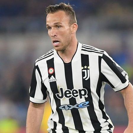 Arthur tem contrato válido com a Juventus até junho de 2026