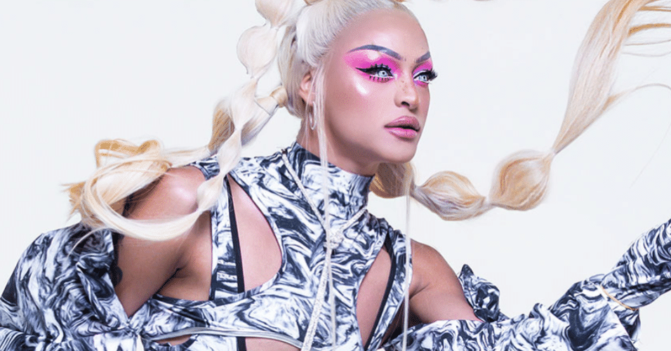 Pablo vittar madonna. Пабло виттар сестра близнец. Pablo vitar арт. Pabllo vittar trans. Пабло виттар.