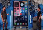 Maior iPhone do mundo tem 2 metros, roda Android e até o jogo Flappy Bird! - iPhone gigante