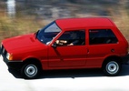 Automóveis estão muito caros atualmente, porém há 30 anos custavam mais - Fiat Uno Mille (Foto: Divulgação)