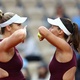 Stefani e Dabrowski caem em tr&ecirc;s sets nas quartas em Queen&rsquo;s