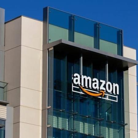 Amazon teve receita líquida de US$ 137,4 bi no 4º tri de 2021, alta de 9,4% - Reprodução