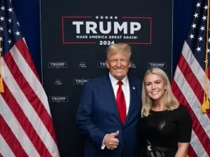 Trump escolhe Karoline Leavitt como nova secretária de imprensa da Casa Branca