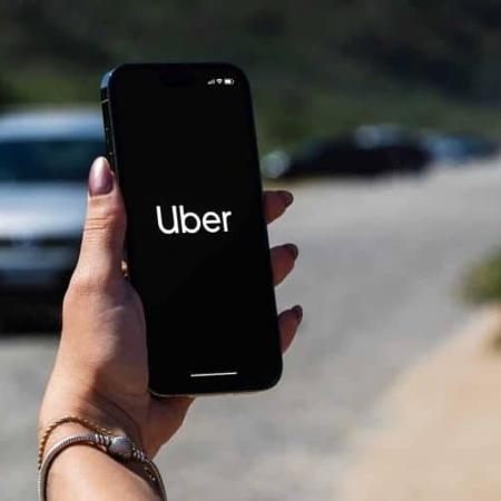A cobrança é feita diretamente pelo aplicativo, e não pelo motorista A cobrança é feita diretamente pelo aplicativo, e não pelo motorista