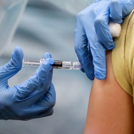 Covid-19: DF anuncia vacinação de professores de creches  - Getty Images
