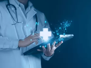 Entrevista: nova IA impressiona médicos; qual é o futuro da tecnologia no setor?