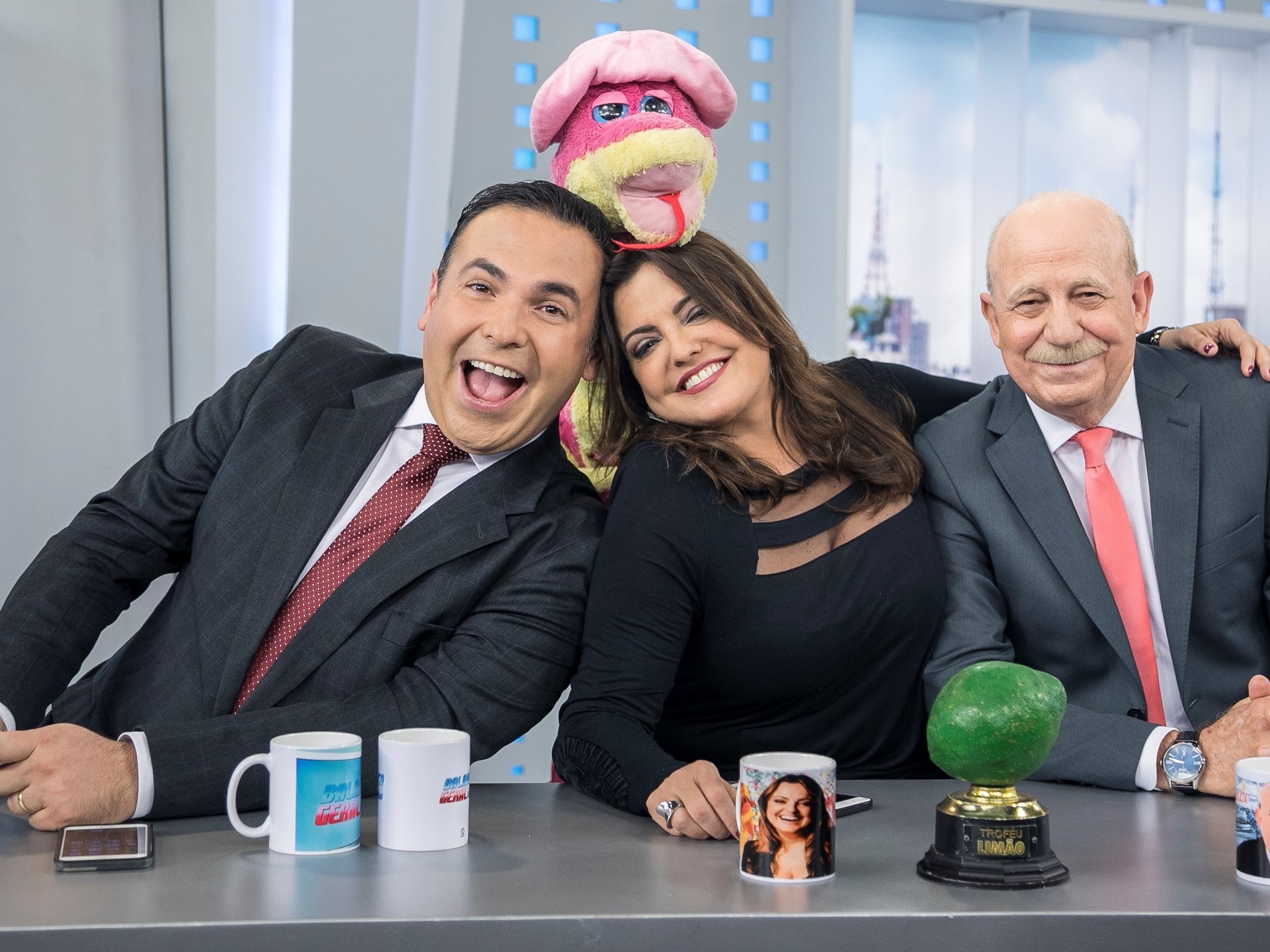 Bastidor exclusivo: Saiba como a Record perdeu Reinaldo Gottino -  22/09/2019 - UOL Splash