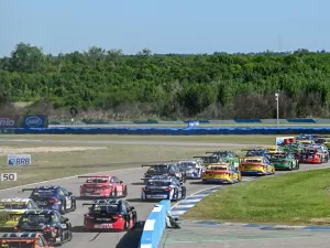 Veja como foi a corrida principal da etapa do Uruguai da Stock Car