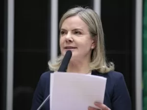 Presidenta do PT quer proibir publicidade das bets