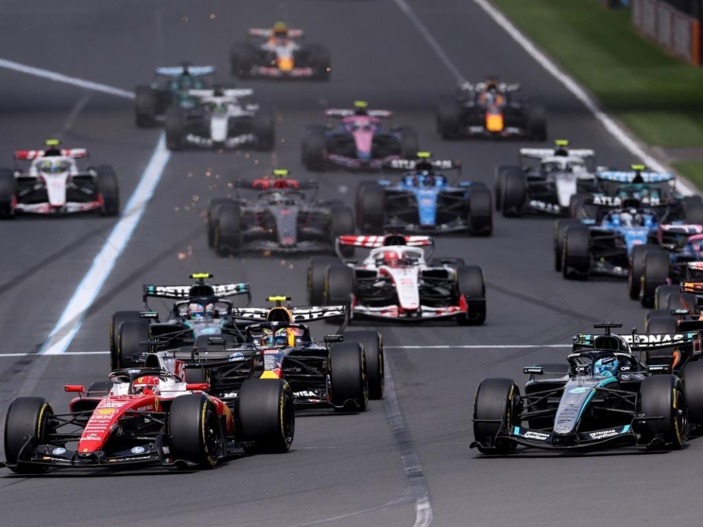 F1: Russell aponta o que causou início caótico contra as Ferraris no GP da Austrália - undefined