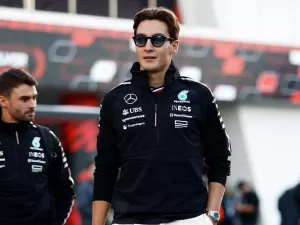 F1 - Wolff defende Russell de 'conspiração' de favorecimento: "É para rir"