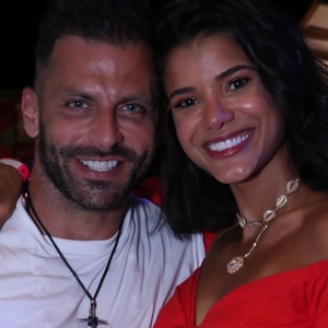 Henri Castelli e Jakelyne Oliveira (Foto: Beatriz Damy / AgNews)