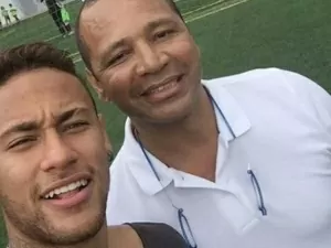 Neymar vence na Justiça após órgão não ver dano ambiental em lago de mansão