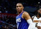 NBA: Westbrook discute com torcedor durante derrota dos Clippers - Getty Images