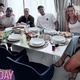 Badosa prova a hospitalidade &aacute;rabe com a fam&iacute;lia de Jabeur