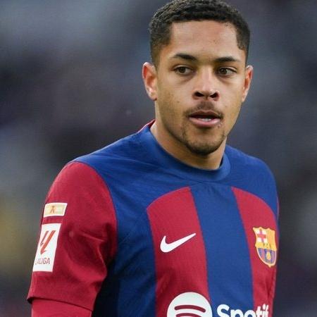 Vitor Roque não foi aproveitado nos últimos quatro jogos do Barcelona