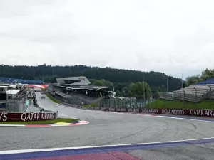 SEXTA-LIVRE AO VIVO: Verstappen faz a pole da sprint e as polêmicas do dia no Red Bull Ring