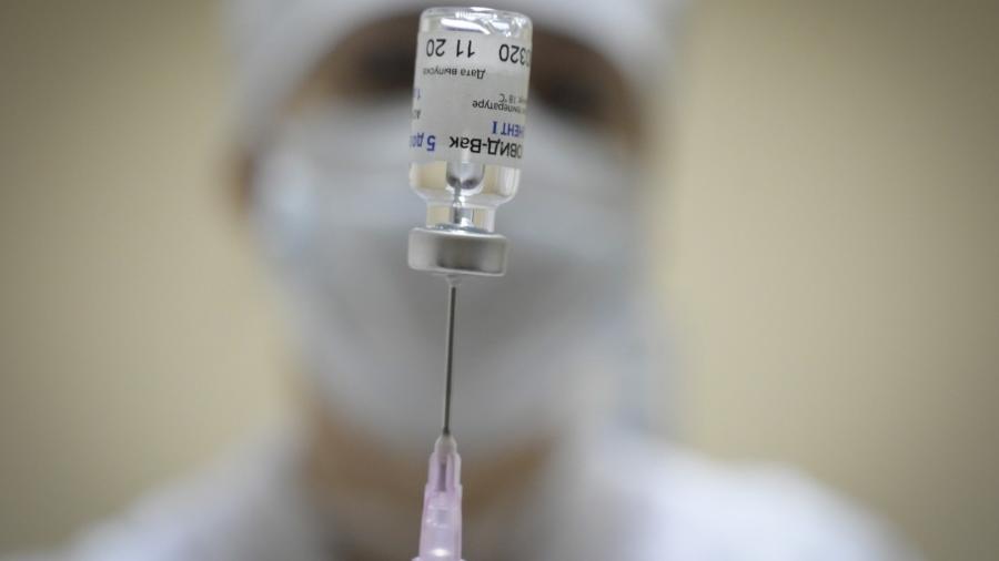 Argentina começa a aplicar segunda dose da vacina Sputnik V -                                 NATALIA KOLESNIKOVA / AFP                            