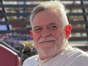 José de Abreu debocha de processo de Murilo Rosa: 'Justiça vai julgar meu hálito'